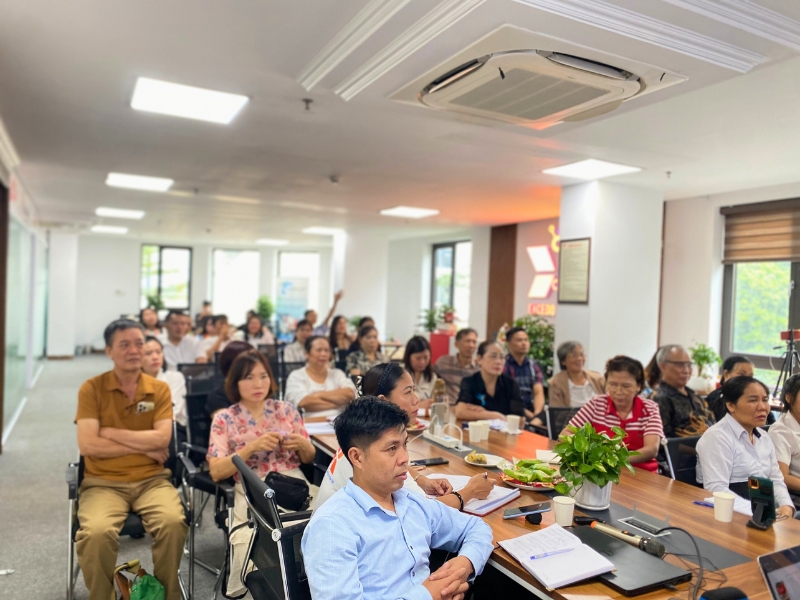 tap huan chuyen mon va ky nang    lop dao tao dau tien tai chi nhanh ha noi sau mot tuan khai truong